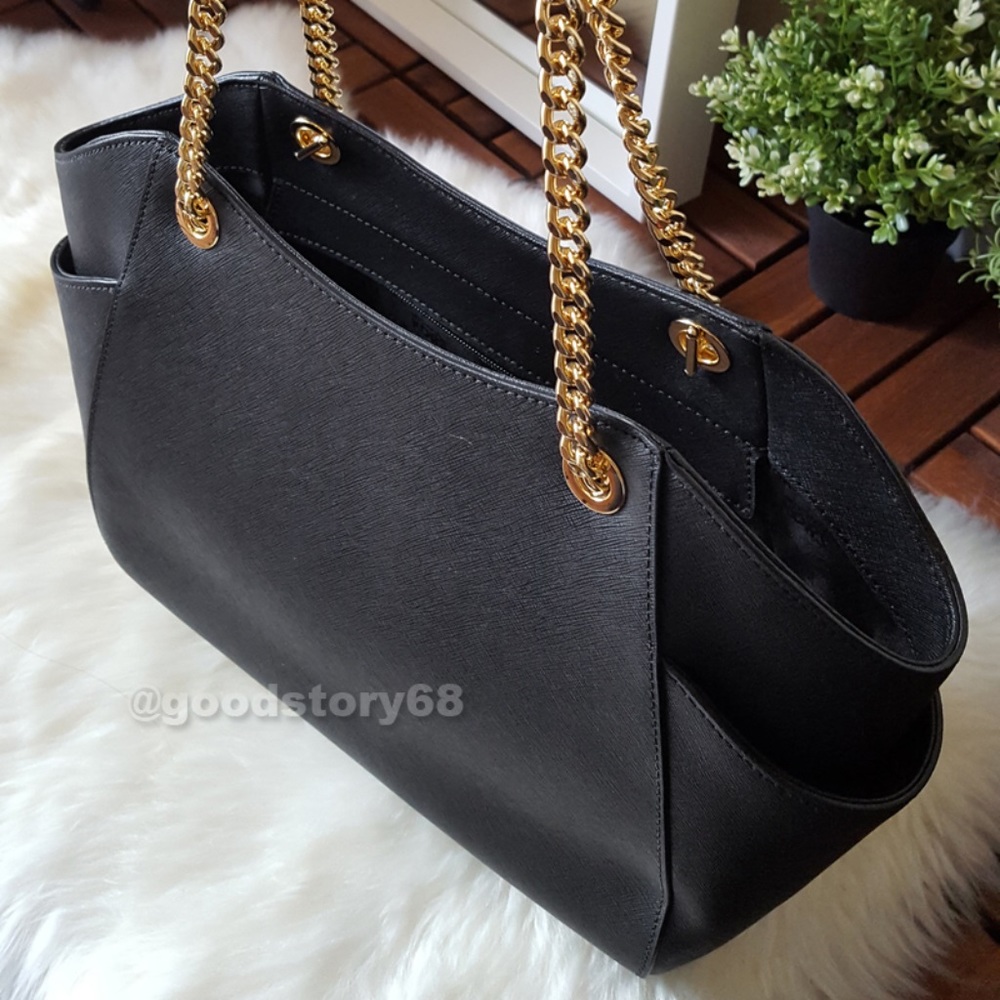 Michael Kors Jet Set Travel Shoulder Tote - Picture 3 of 8